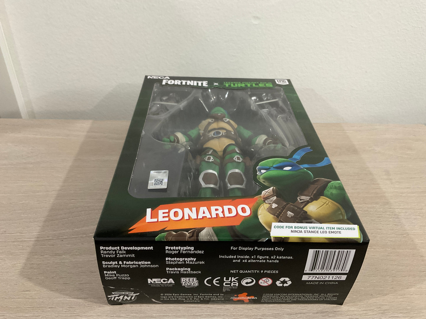 NECA Fortnite x Teenage Mutant Ninja Turtles Ultimate Leonardo 7-Inch Scale Action Figure