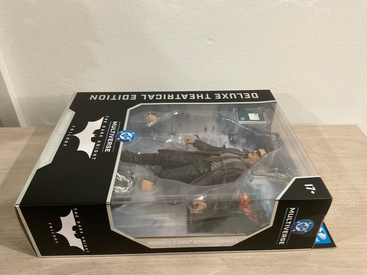 DC Multiverse Deluxe Theatrical Edition The Dark Knight Commissioner Gordon 7-Inch Scale Action Figure