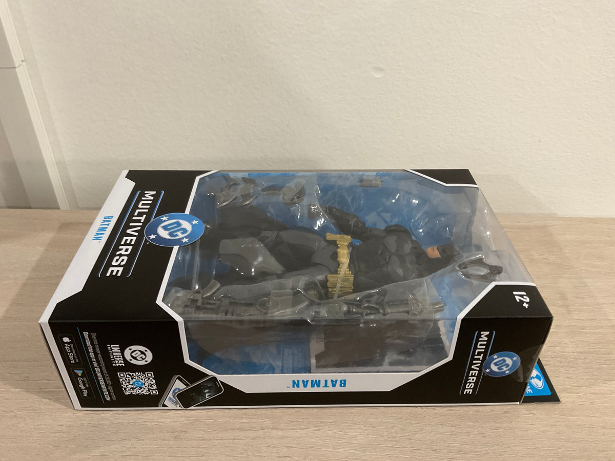 DC Multiverse Batman (Arkham Knight) 7" Figure