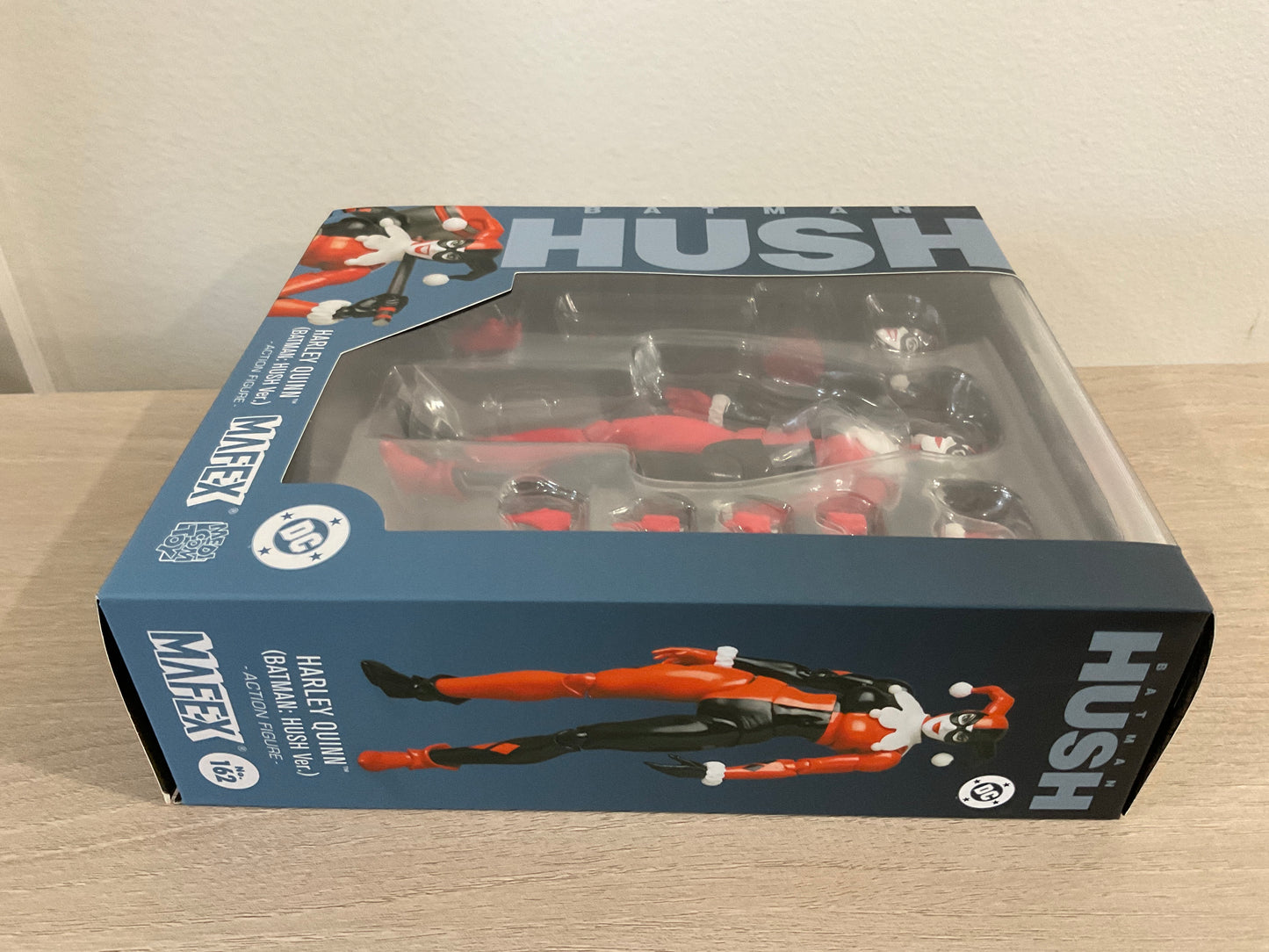 MAFEX No.162 Harley Quinn Batman Hush Reissue 6-In Figure Medicom (Substandard Box)