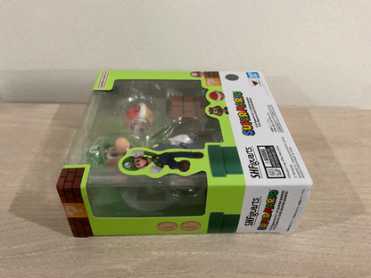Tamashii Nations Super Mario Luigi S.H.Figuarts Action Figure