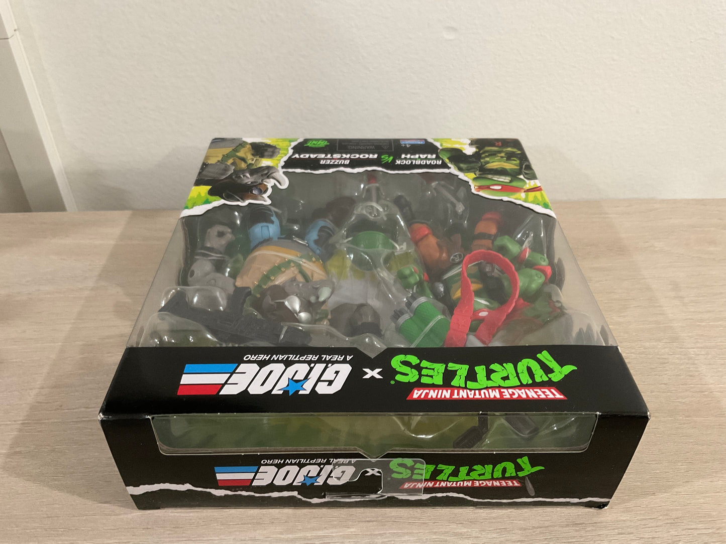 Hasbro G.I. Joe Classified Series x Teenage Mutant Ninja Turtles Roadblock x Raphael vs. Buzzer x Rocksteady Action Figure 2-Pack