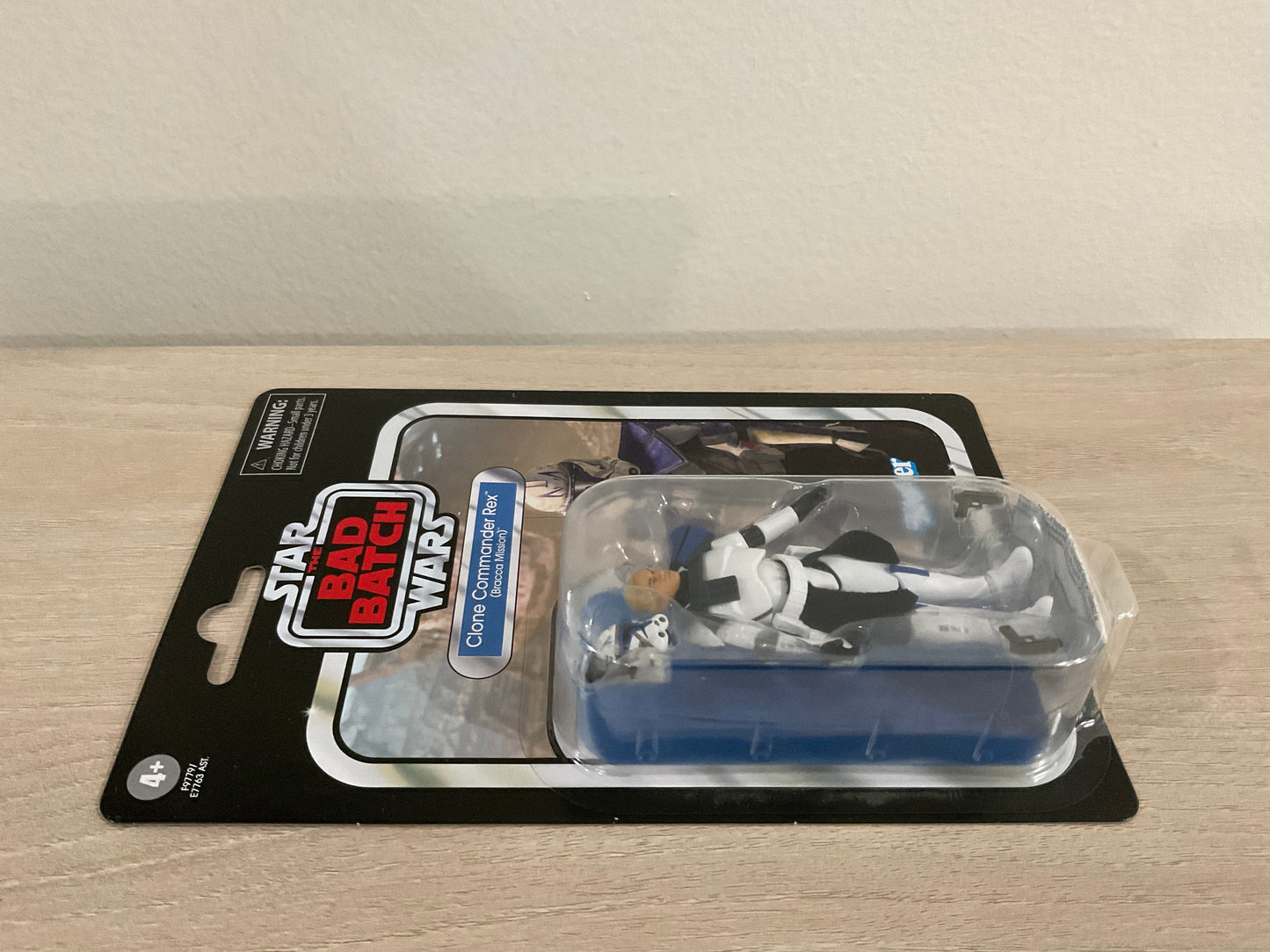 Star Wars Vintage Collection Captain Rex Bracca Mission 3.75-Inch Figure Hasbro