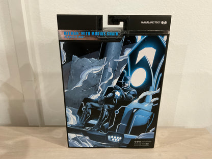 Batman with Mobius Chair (Darkseid War) – McFarlane Collector Edition 7-Inch Action Figure