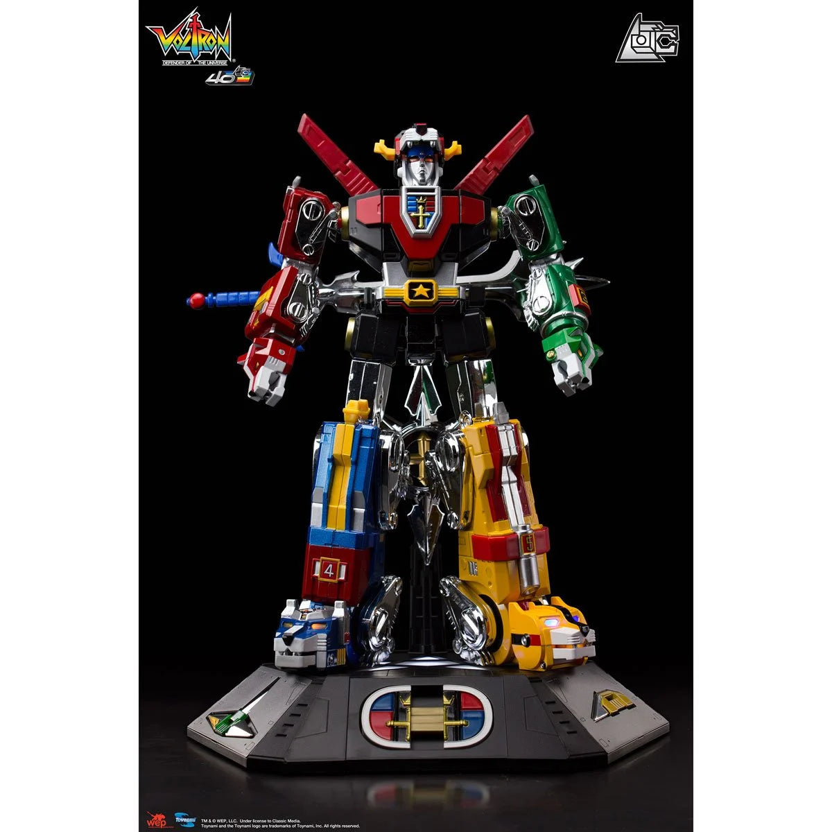 Toynami Voltron 40th Anniversary Gift Set Light-Up Sound Base Deluxe Collectible