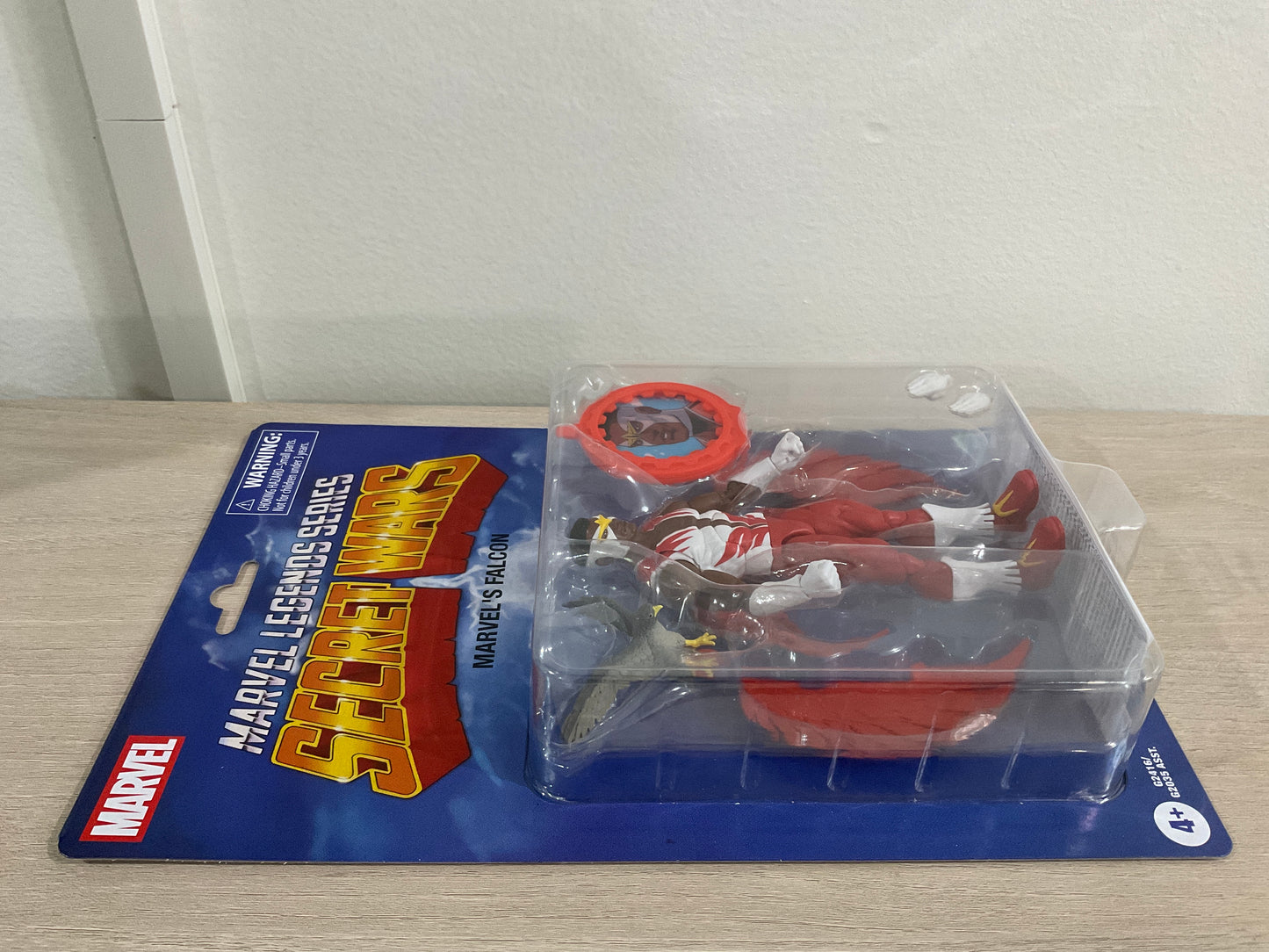 Secret Wars Marvel Legends Series Marvel's Falcon 6-Inch Action Figure