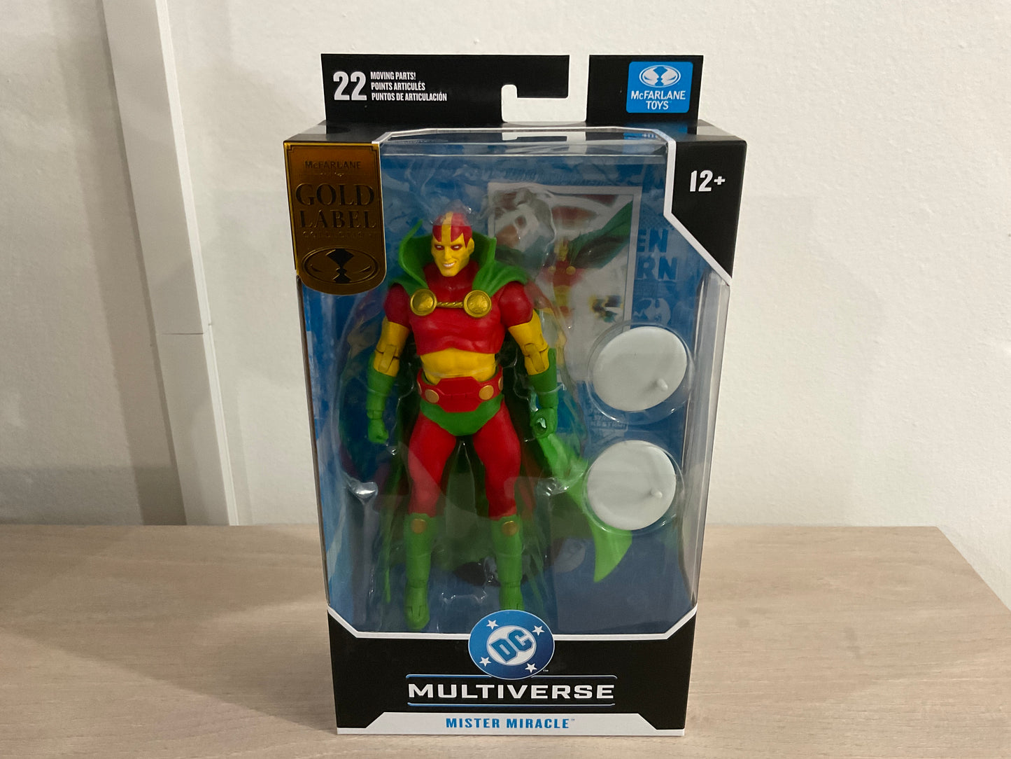 New Gods - Mister Miracle DC Multiverse Gold Label 7" Scale Action Figure