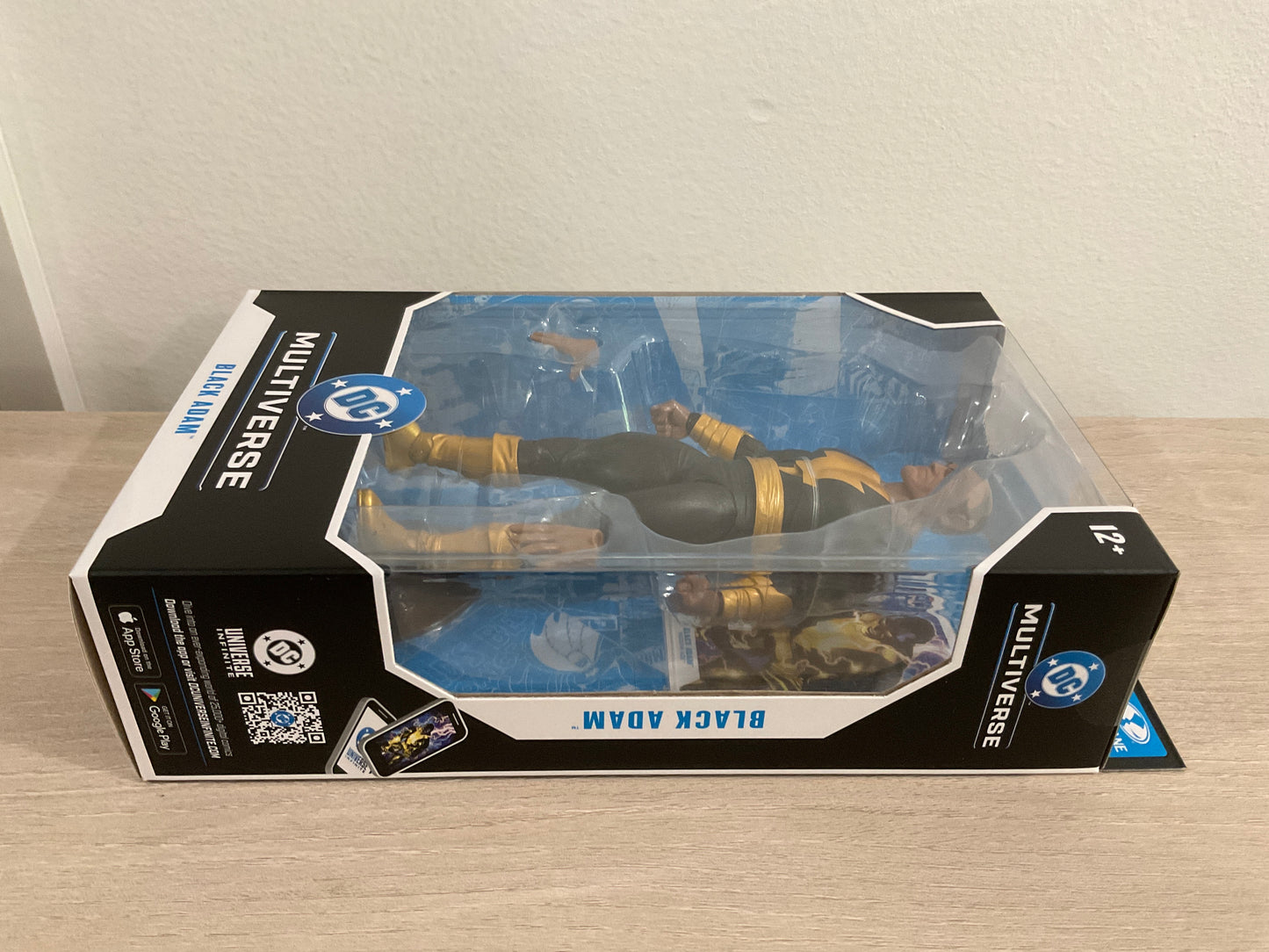 DC Multiverse Wave 30 Black Adam (Modern Age) 7-Inch Scale Action Figure