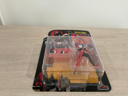 Mezco 5 Points Harley Quinn Batman: The Animated Series 3.75-Inch Action Figure