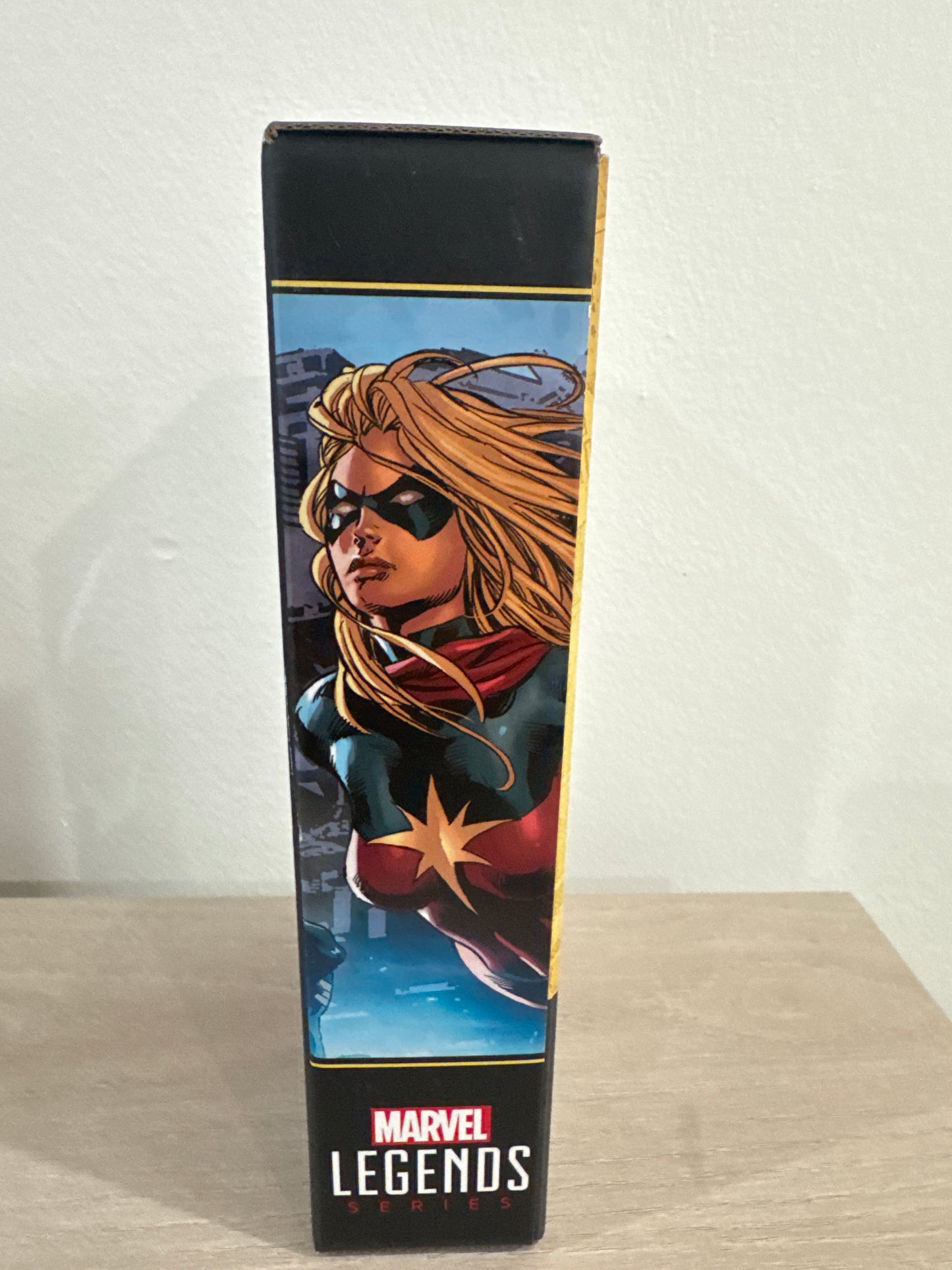 Marvel Legends Series Dark Avengers Warbird 6-Inch Action Figure