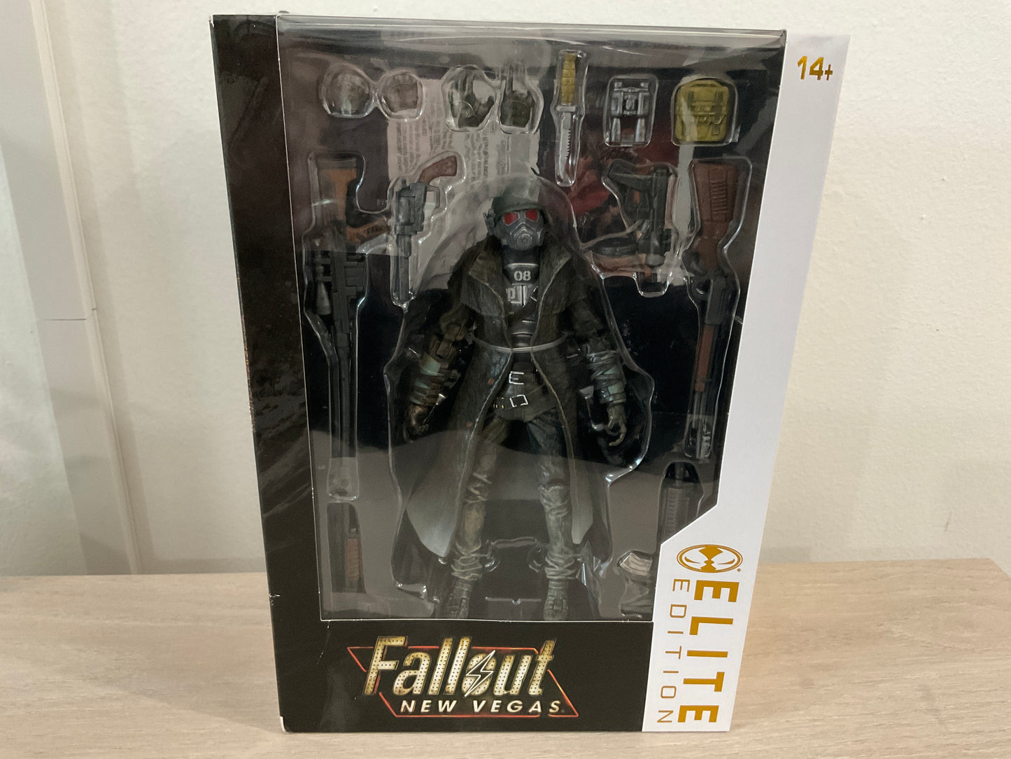 Fallout NCR Ranger Elite Edition #4 7-In Action Figure McFarlane (Substandard Box)