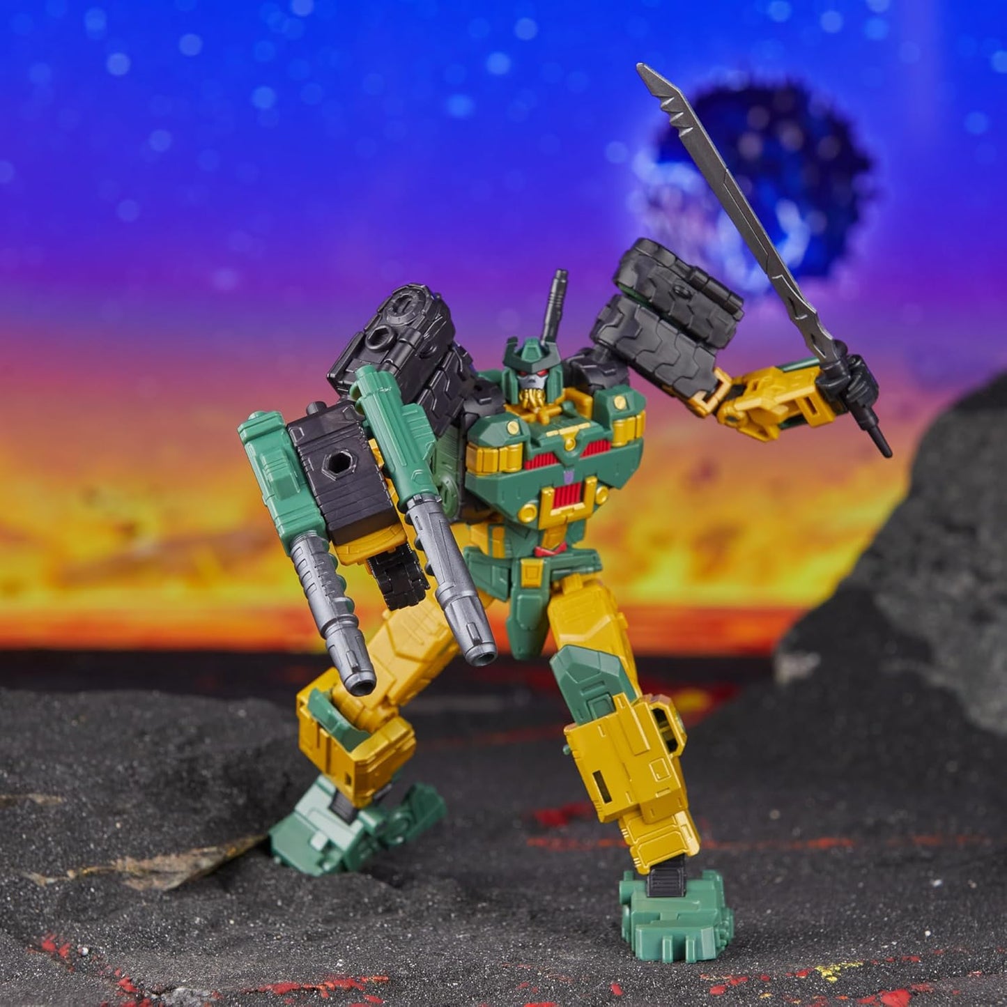 Transformers Legacy United Doom ‘n Destruction Collection Bludgeon & Rukus Mayhem Attack Squad Action Figure 2-Pack