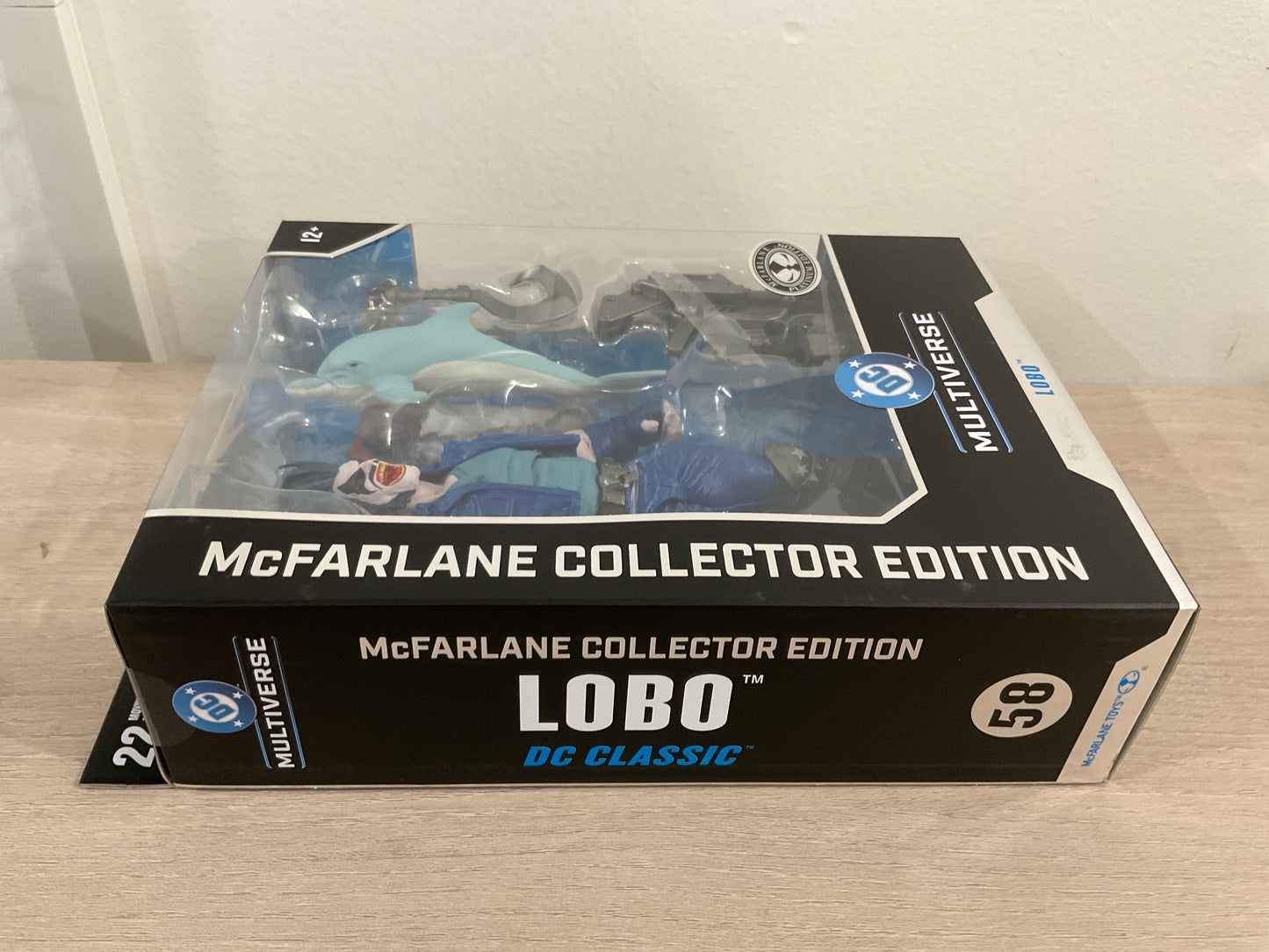 DC Multiverse Lobo DC Classic Platinum Chase McFarlane Collector Edition 7-In Figure