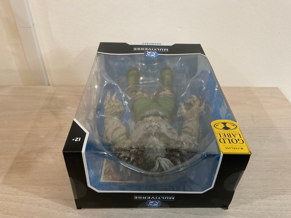 DC Multiverse Doomsday (Death of Superman) Mega Figure Gold Label McFarlane Toys
