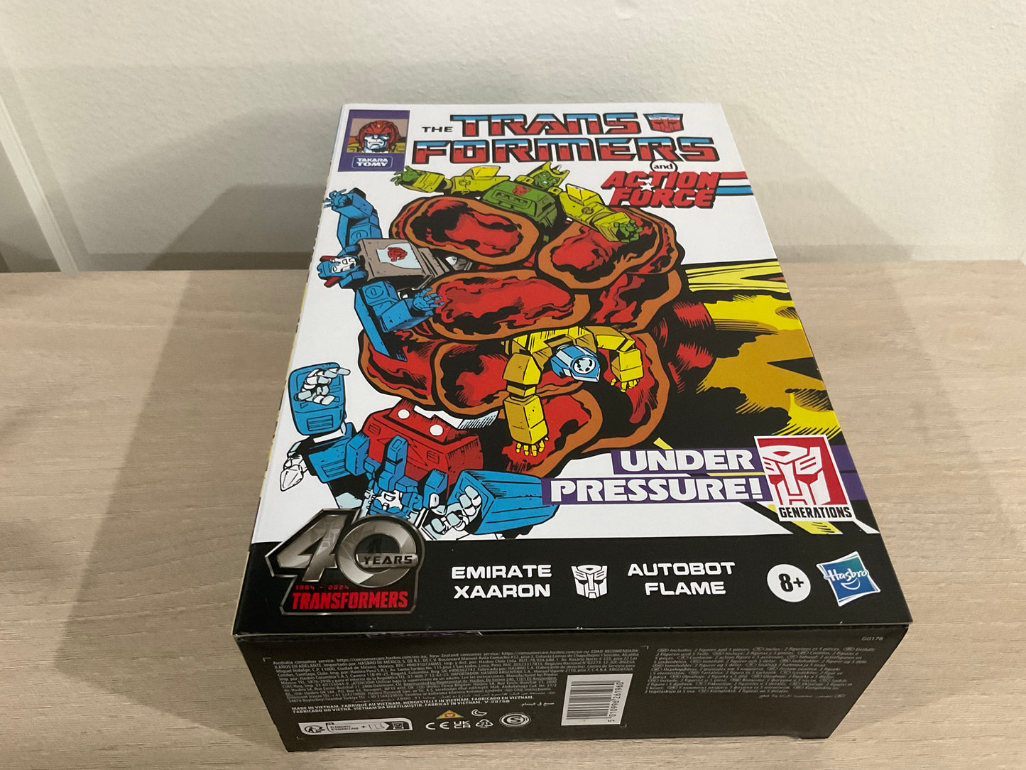 Transformers Generations 40th Anniversary Autobot Flame & Emirate Xaaron Comic Edition Exclusive Two-Pack (Substandard 3)