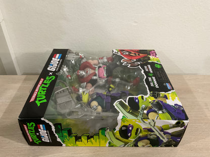 Teenage Mutant Ninja Turtles x G.I. Joe Dial-Tone x Donatello vs. Destro x Krang Action Figure Set