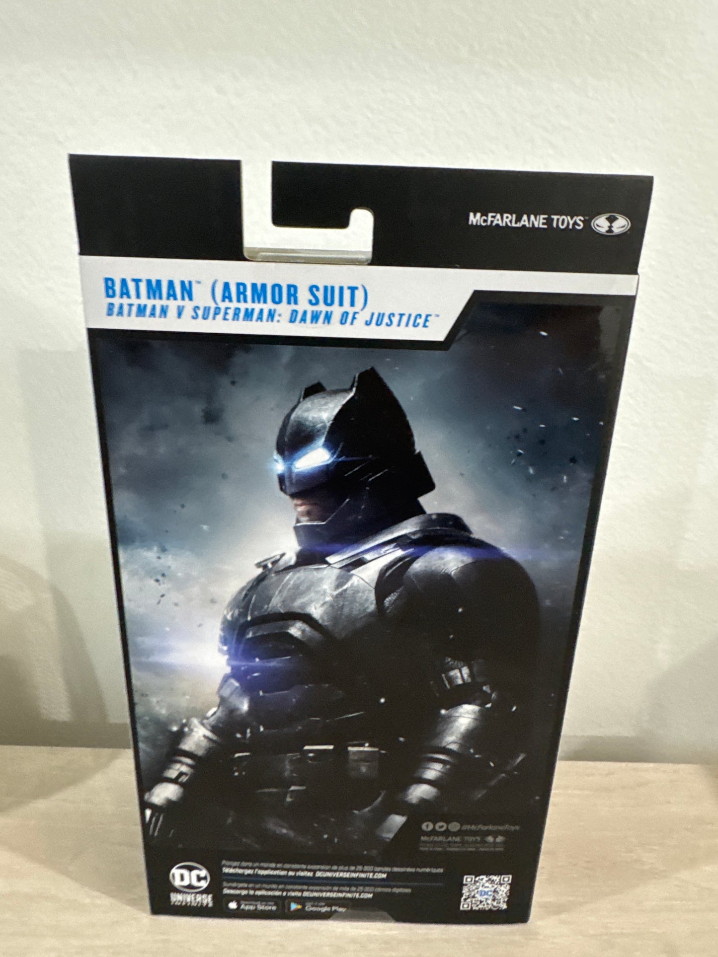 DC Multiverse Armored Batman – Dawn of Justice Platinum Chase 7" Figure