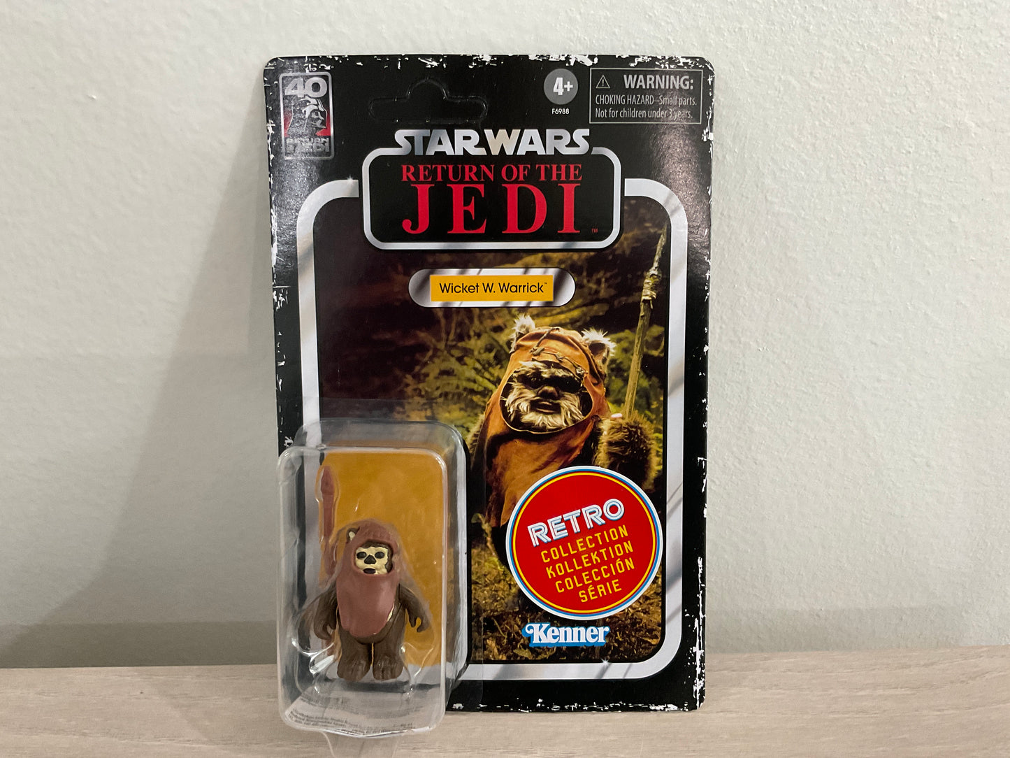 Star Wars Retro Collection Wicket W Warrick Return of the Jedi 3.75-Inch Figure