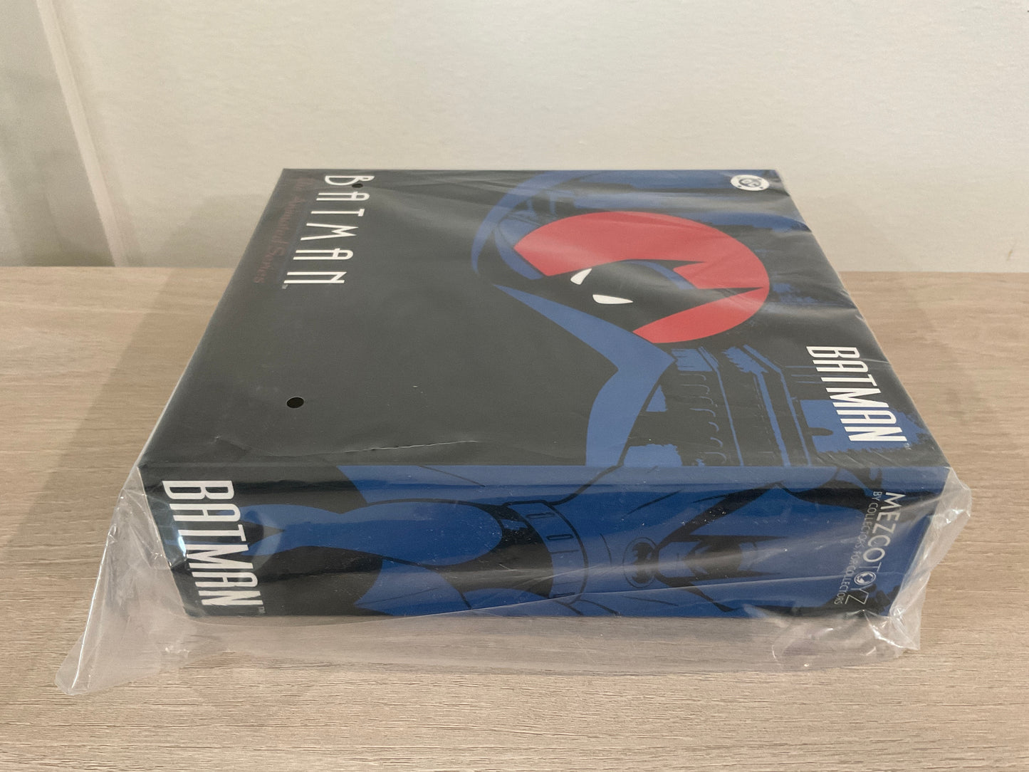 Mezco One:12 Collective Batman Animated Series 6-In Action Figure