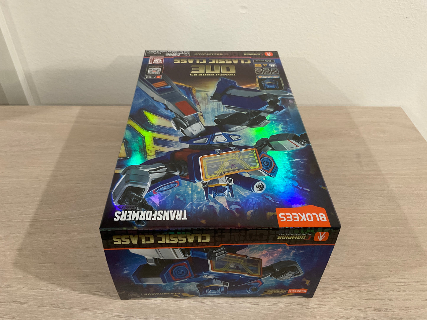 Transformers Classic Class Soundwave CC17 Blokees Model Kit
