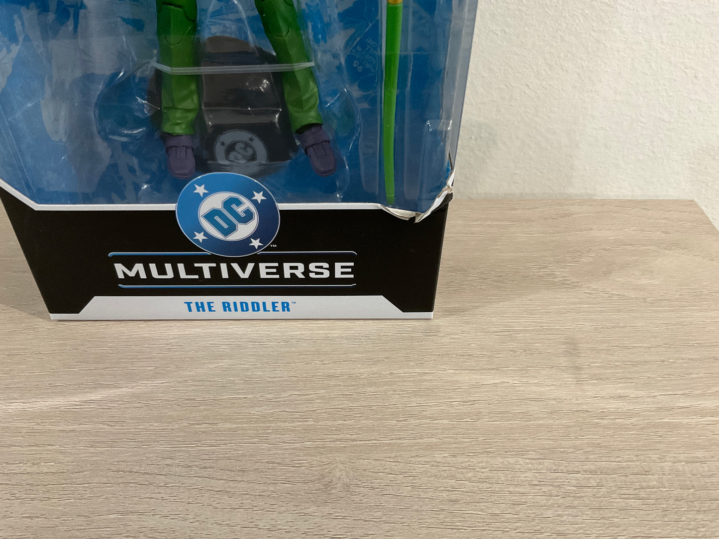 DC Multiverse Wave 23 The Riddler Batman: Hush 7-Inch Scale Action Figure (Substandard)