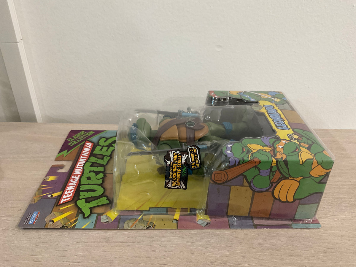 Teenage Mutant Ninja Turtles Classic Collection Original Series Leonardo 6" Action Figure – Playmates Toys