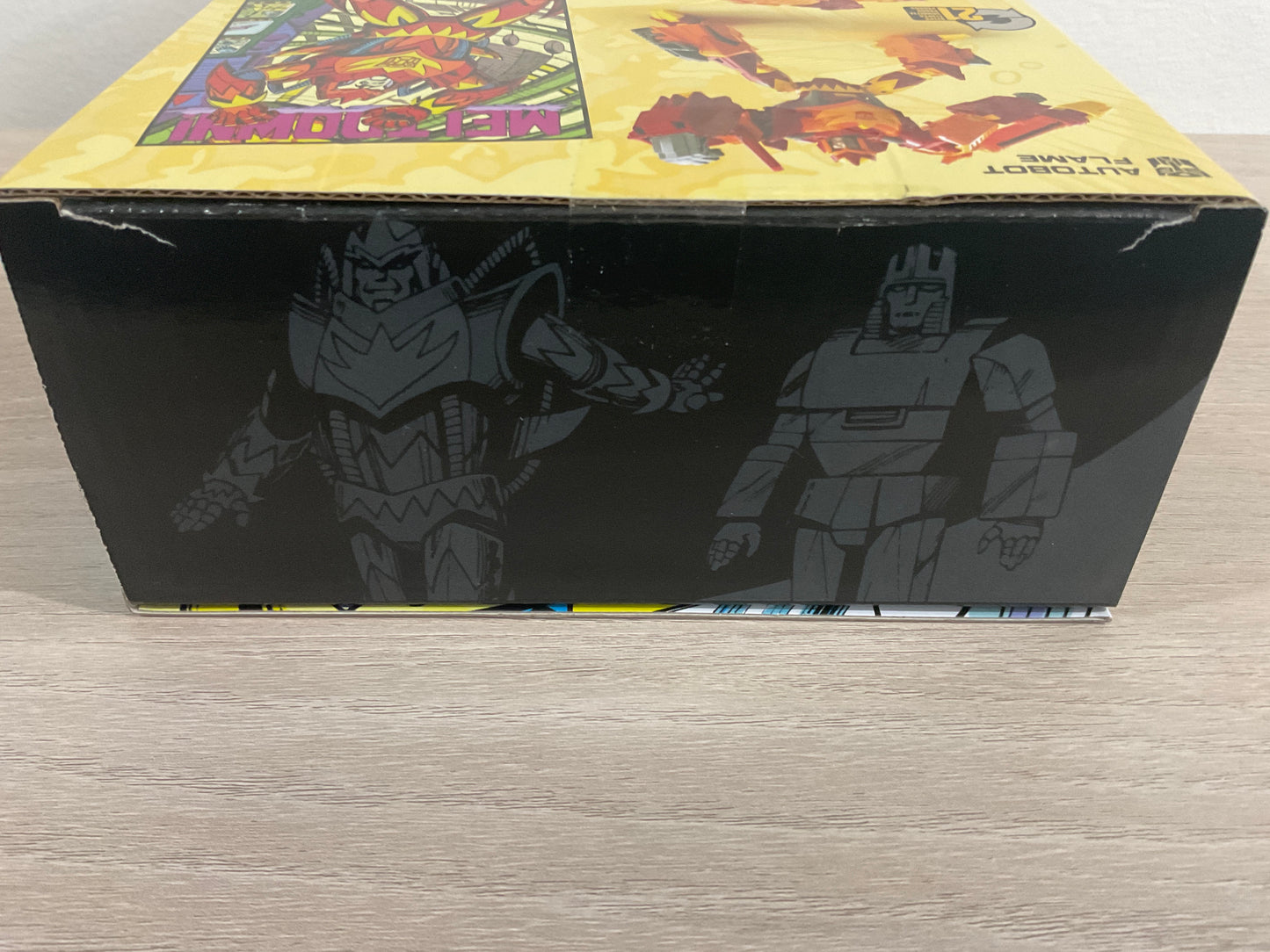 Transformers Generations 40th Anniversary Autobot Flame & Emirate Xaaron Comic Edition Exclusive Two-Pack (Substandard 2)