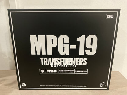 Transformers Masterpiece Edition MPG-19 Soundwave and Laserbeak Action Figure Set