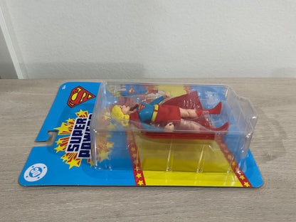 DC Super Powers Supergirl 4 1/2-Inch Scale Action Figure