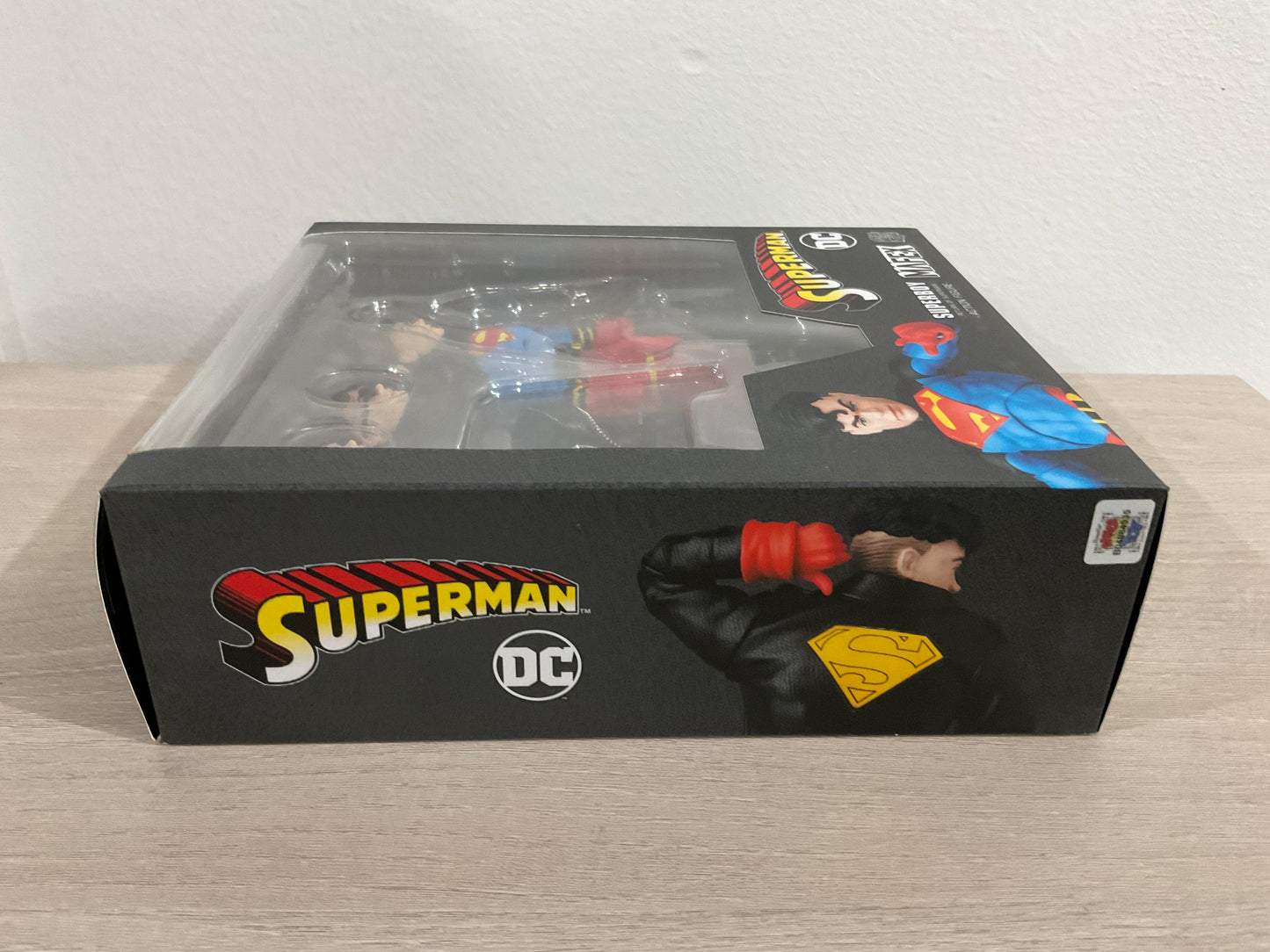 MAFEX No.232 Superboy (The Return of Superman) Action Figure
