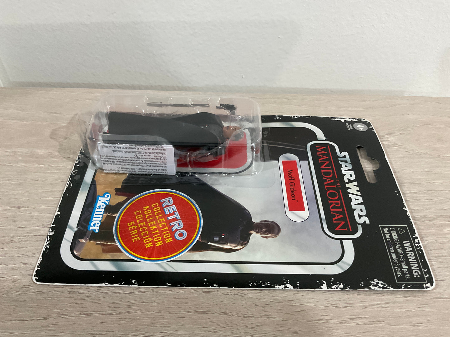 Star Wars The Retro Collection Moff Gideon 3.75-Inch Action Figure