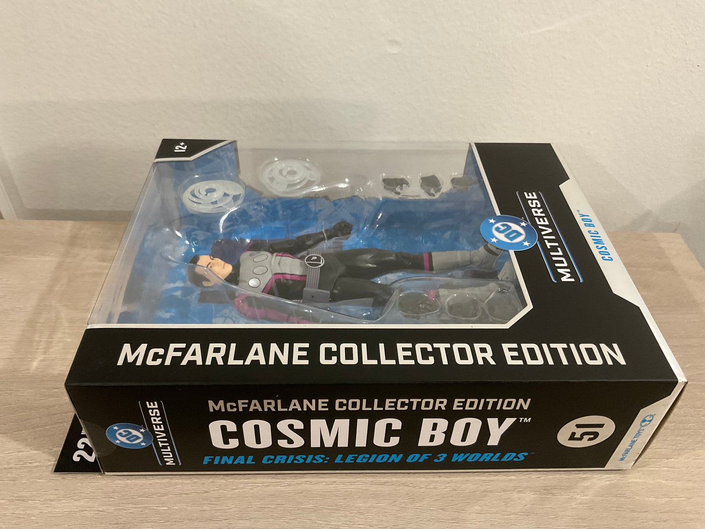 DC McFarlane Collector Edition Wave 13 #51 Cosmic Boy (Final Crisis) 7″ Action Figure