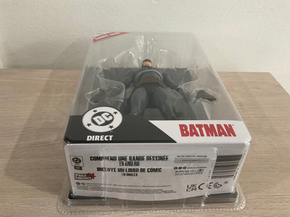 McFarlane Toys DC Direct Page Punchers Wave 13 Batman (Justice #1) 7-Inch Action Figure with Comic
