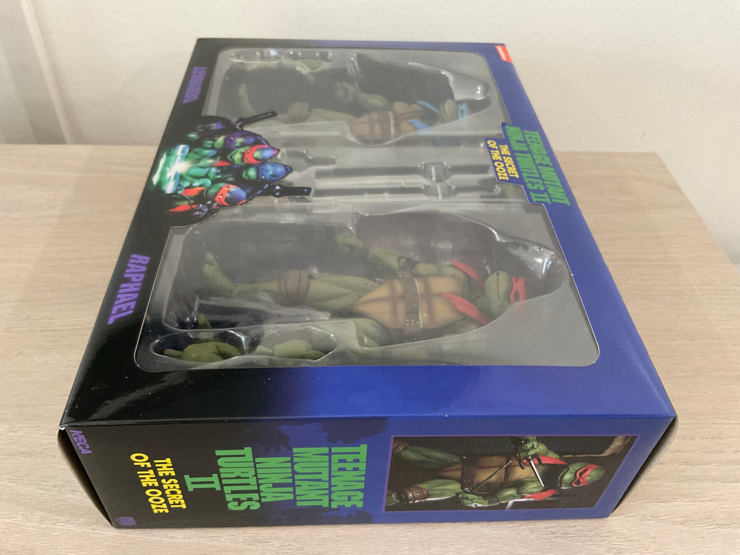 TMNT Secret of the Ooze Leonardo & Raphael 7-In Action Figure 2-Pack NECA