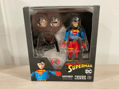 MAFEX No.232 Superboy (The Return of Superman) Action Figure