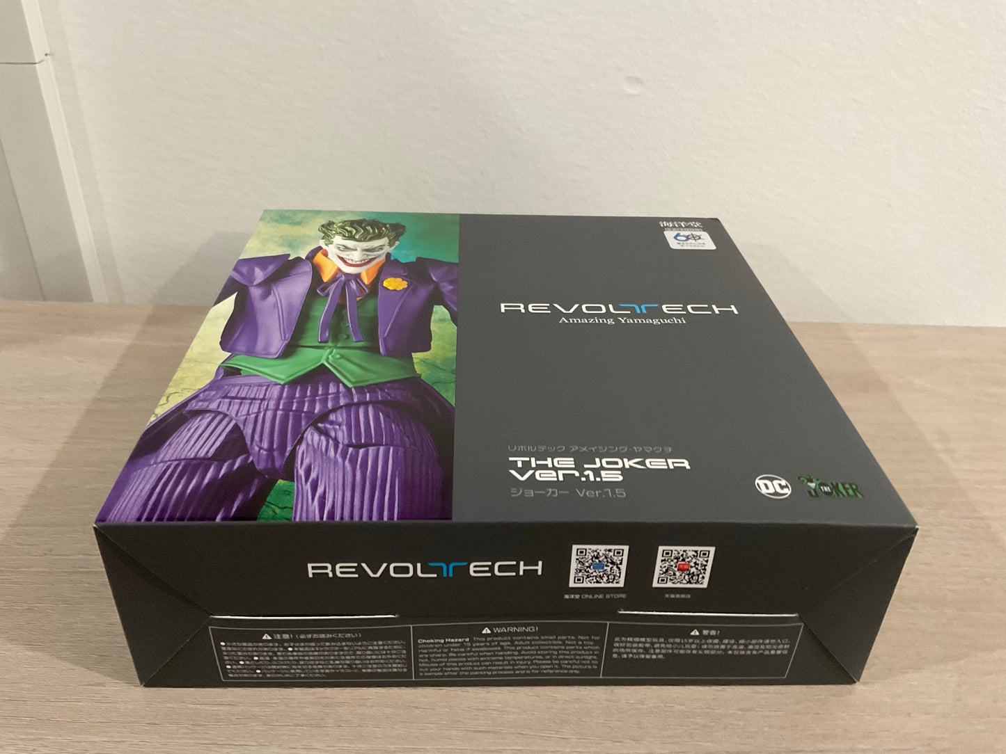 Kaiyodo DC Heroes Joker Ver. 1.5 Revoltech Amazing Yamaguchi Action Figure