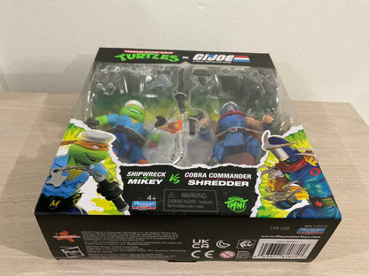 Teenage Mutant Ninja Turtles x G.I. Joe Shipwreck x Michelangelo vs. Cobra Commander x Shredder Action Figure Set