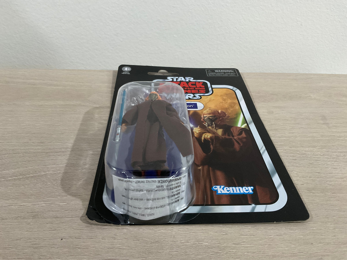 Star Wars The Vintage Collection Plo Koon 3 3/4" Action Figure - Substandard Card 1