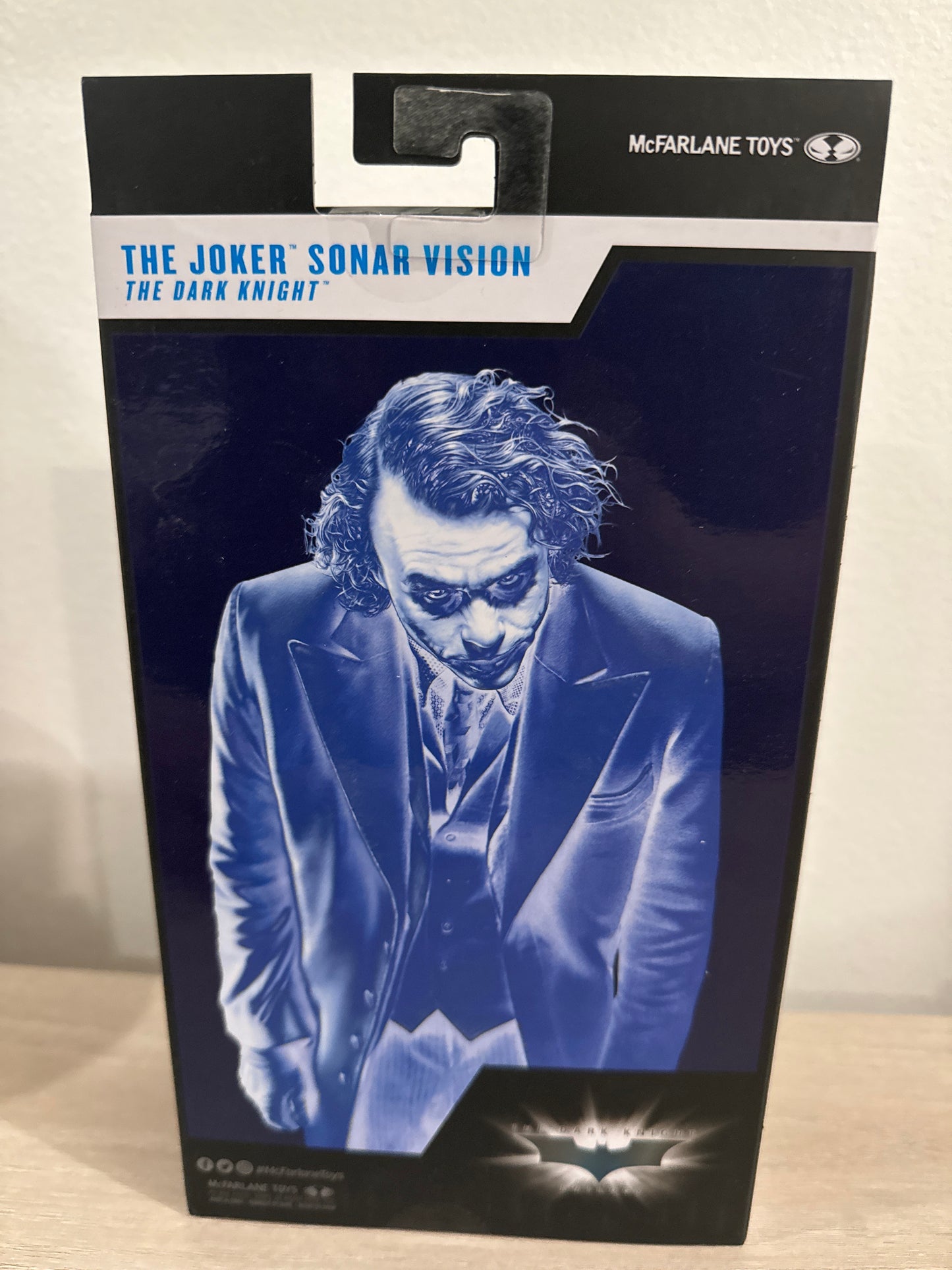 The Joker Sonar Vision (The Dark Knight Trilogy) – Gold Label Action Figure