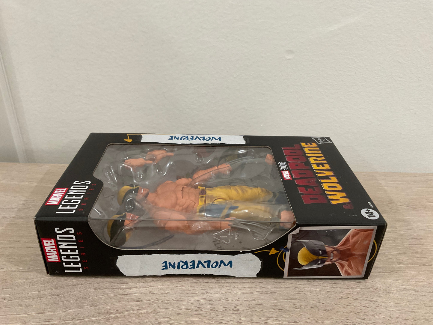 Marvel Legends Deadpool & Wolverine Shirtless Wolverine 6-Inch Action Figure