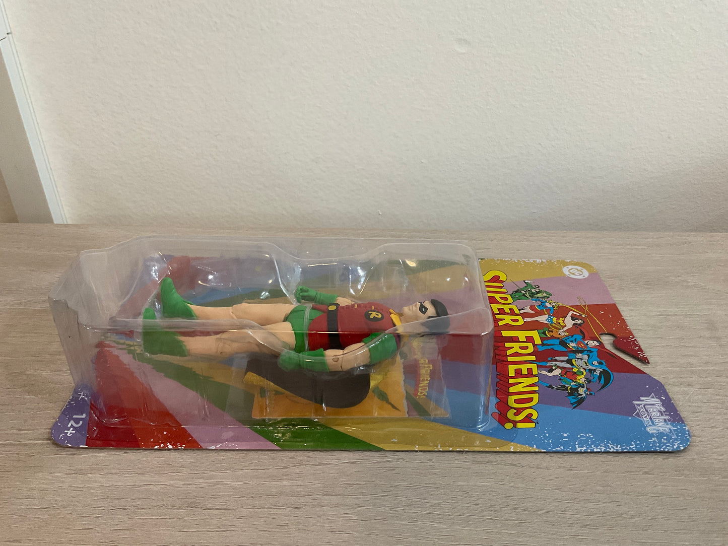 DC Retro Robin (Super Friends) 6-Inch Action Figure