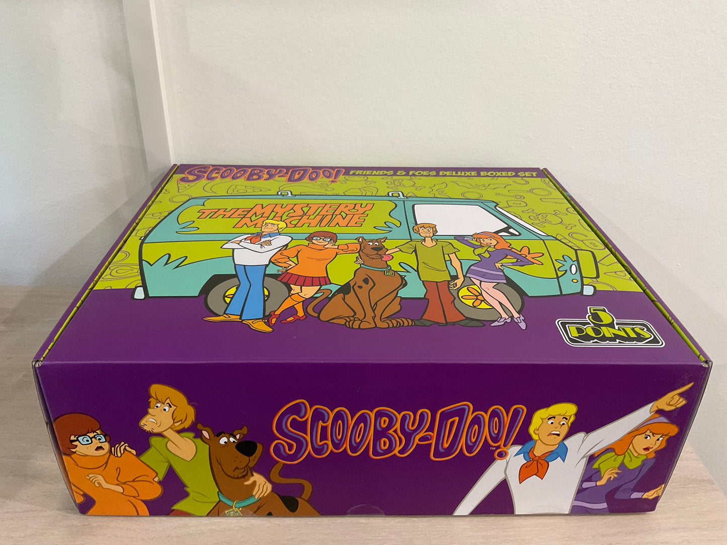Scooby-Doo 5 Points Friends & Foes Deluxe Boxed Set – Mezco Toyz
