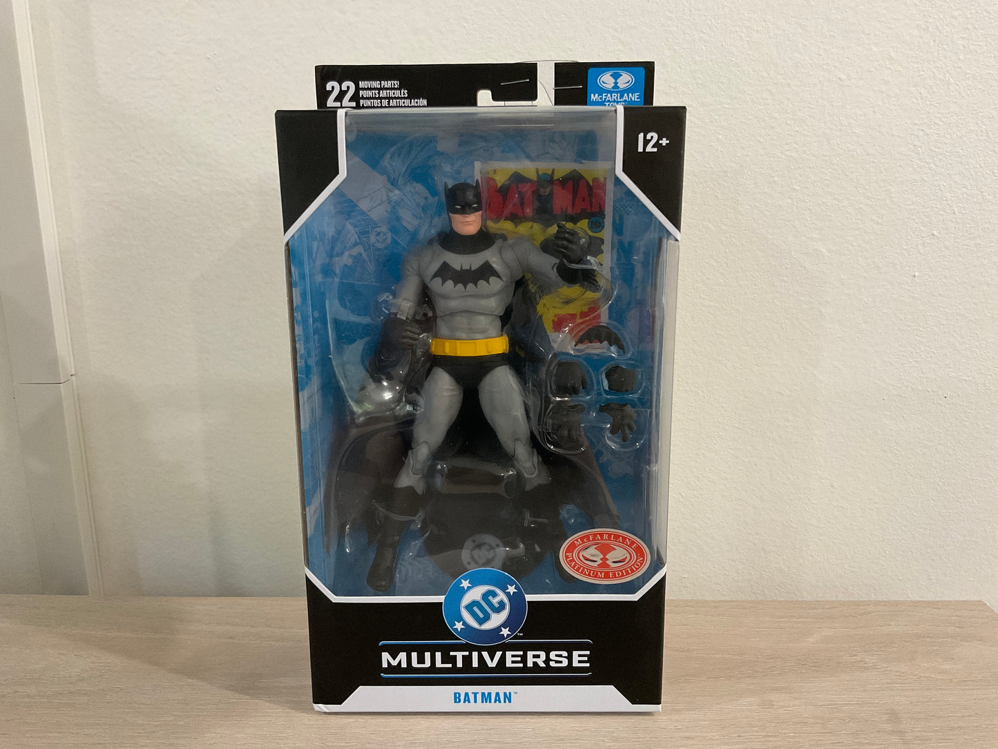 DC Multiverse Batman (Issue #1) 7-Inch Scale Action Figure