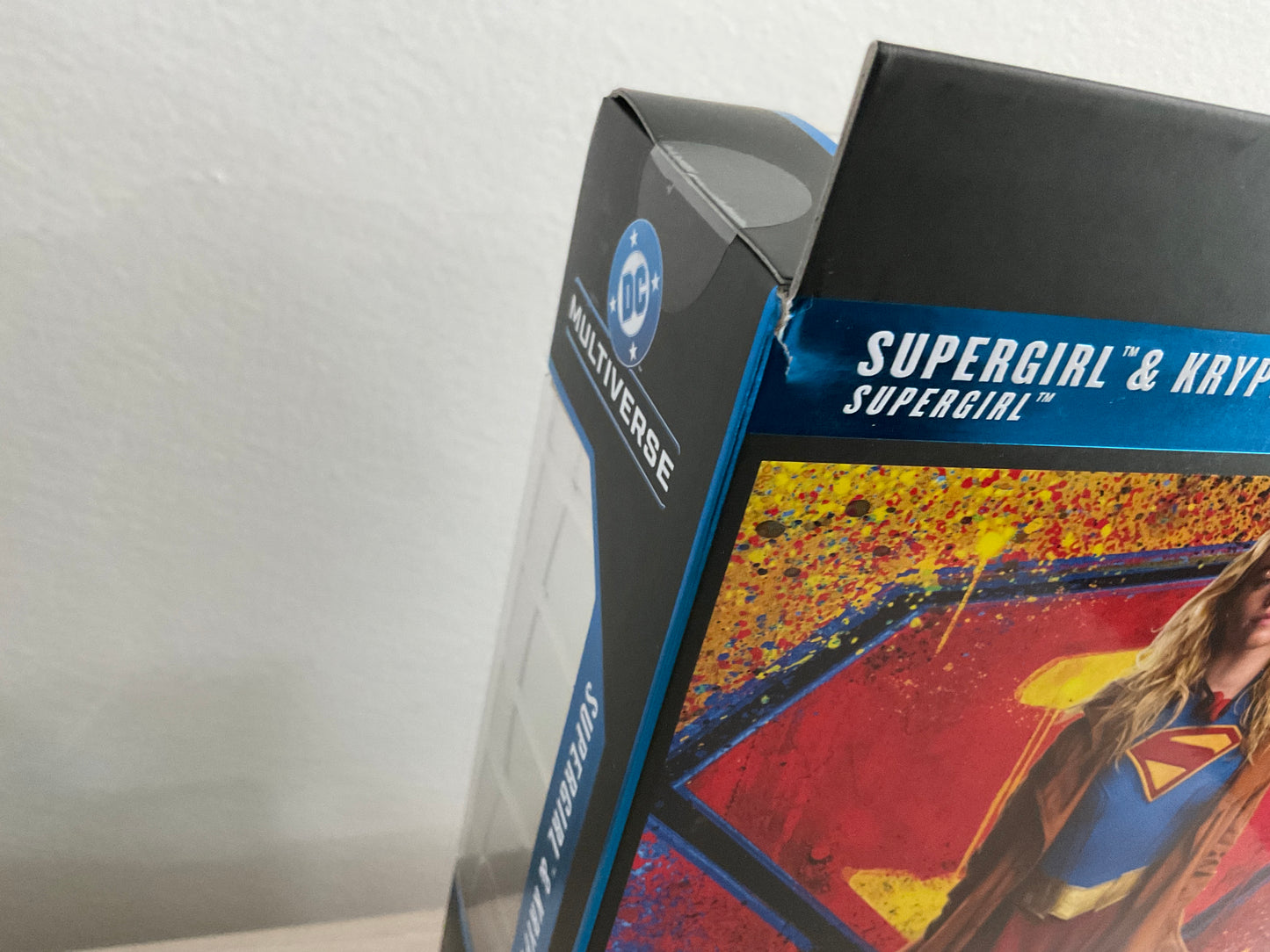 Supergirl and Krypto (DC Multiverse: Supergirl Movie) 7-Inch Gold Label Action Figure Deluxe Theatrical Edition – McFarlane Toys (Substandard Card)