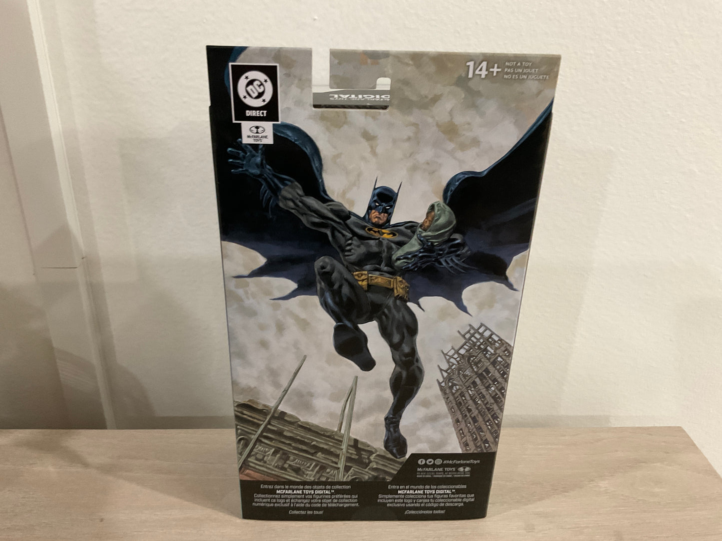 DC Direct Wave 5 Batman (No Man’s Land) 7″ Figure – McFarlane Digital Collectible