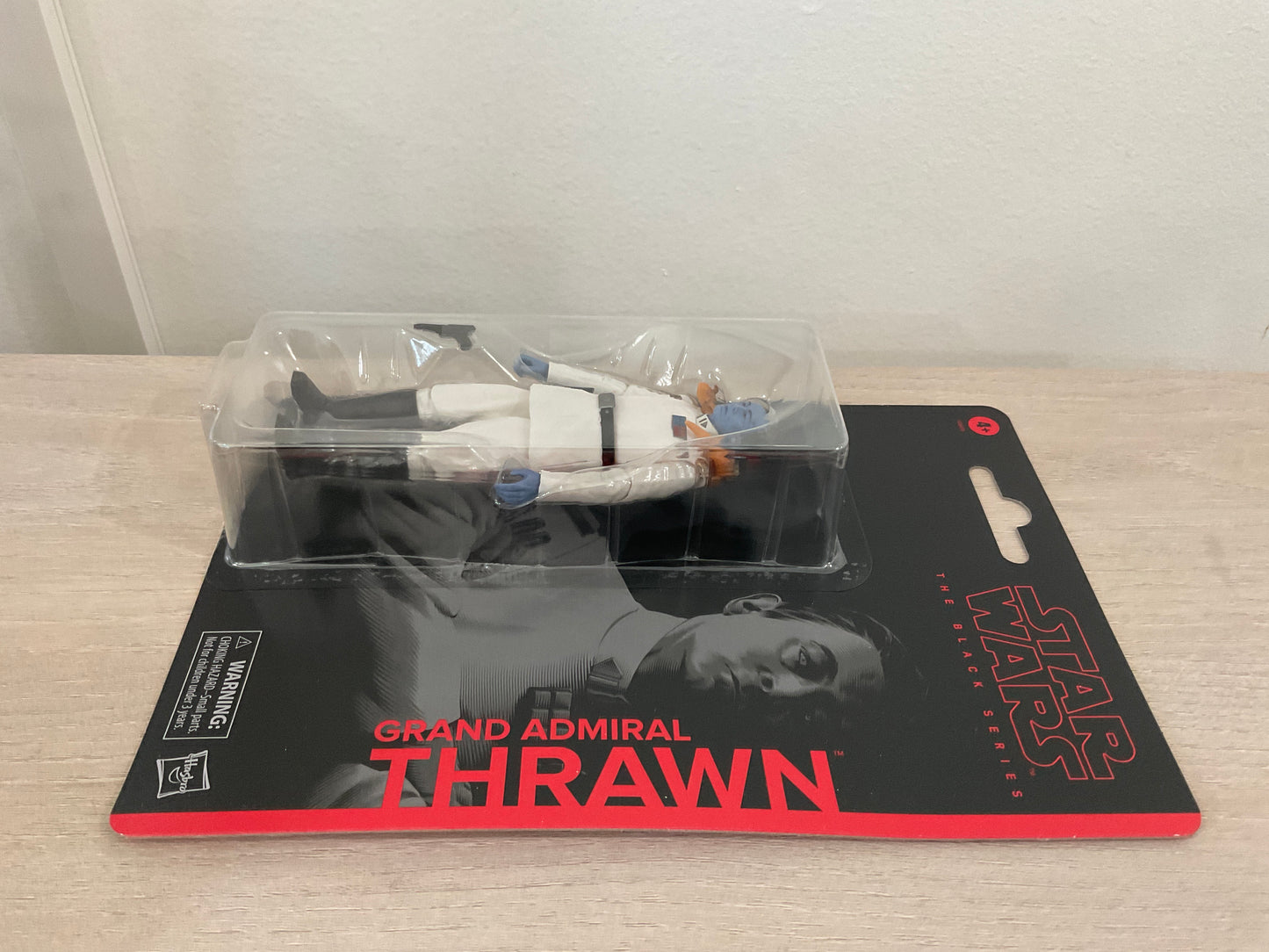 Star Wars Black Series Grand Admiral Thrawn 6-In Action Figure Masters of Evil