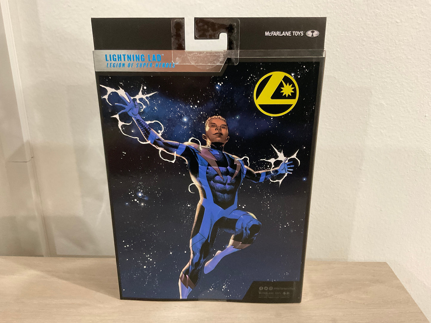 Lightning Lad (DC Multiverse) Collector Edition 7″ Figure – McFarlane