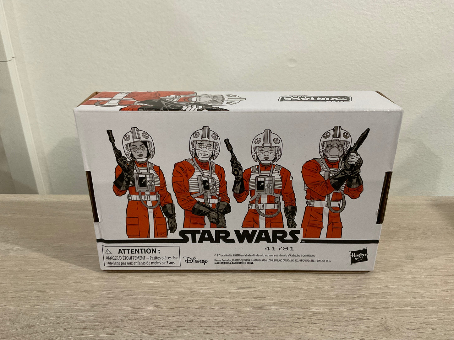 Star Wars Vintage Collection X-Wing Pilot 4-Pack 3.75-In Figures