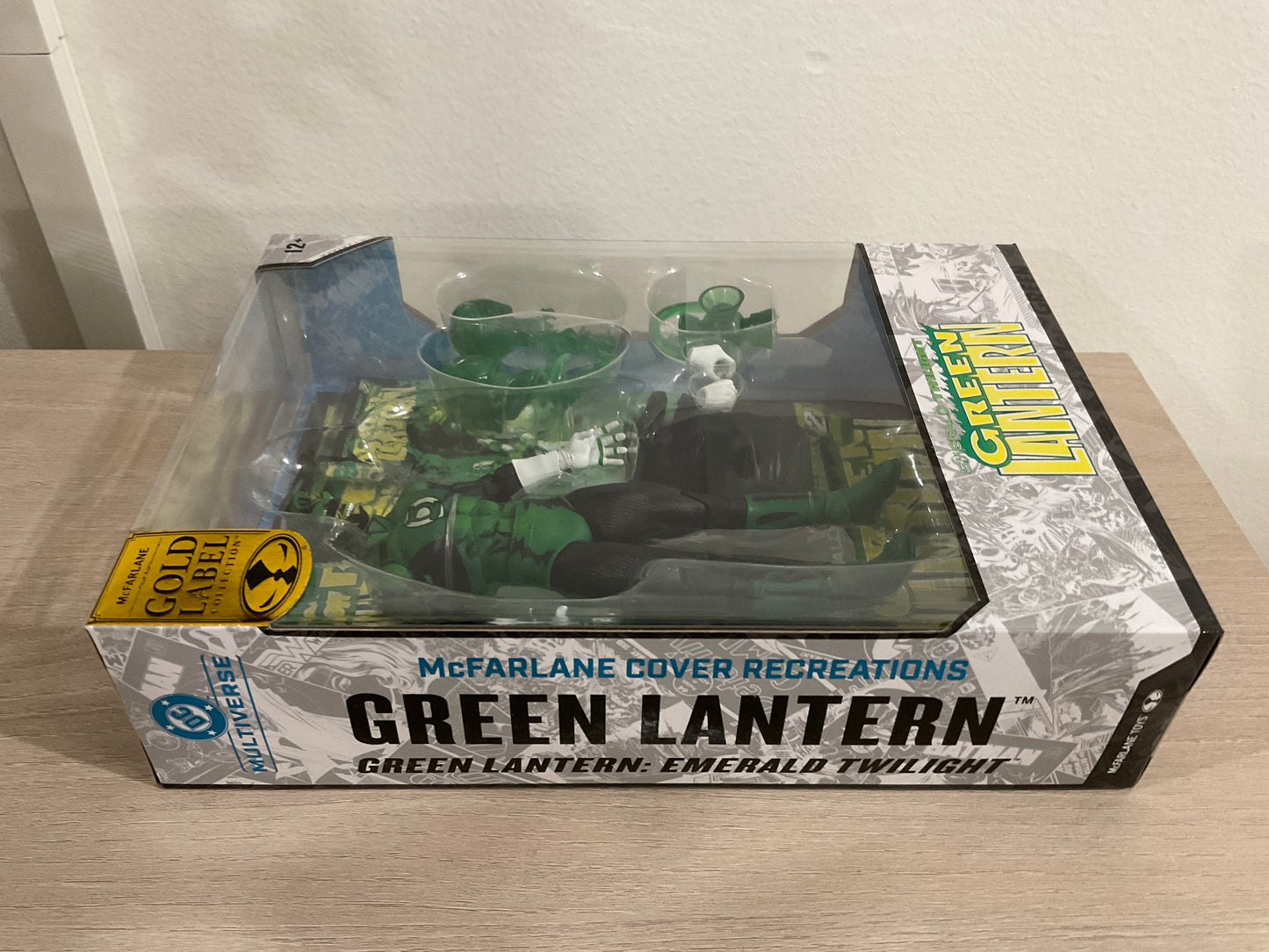 Green Lantern (Emerald Twilight) Gold Label 7-Inch Figure – McFarlane Cover Recreations