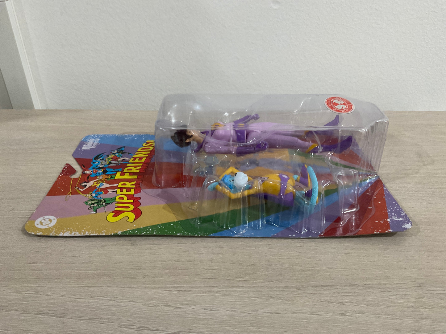 McFarlane DC Retro Super Friends Jayna & Gleek Red Platinum Edition - Substandard